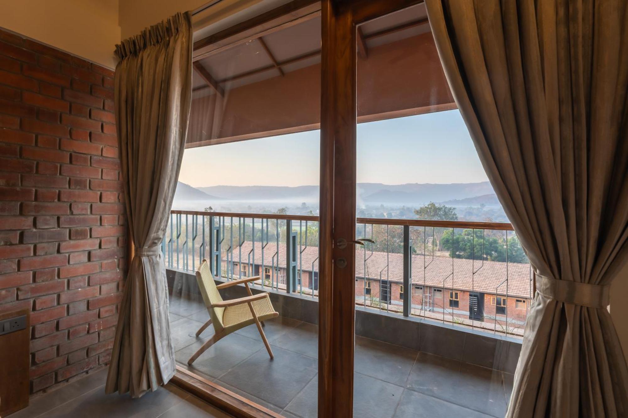 The Foresta Resort ,Mulshi Paud Kültér fotó