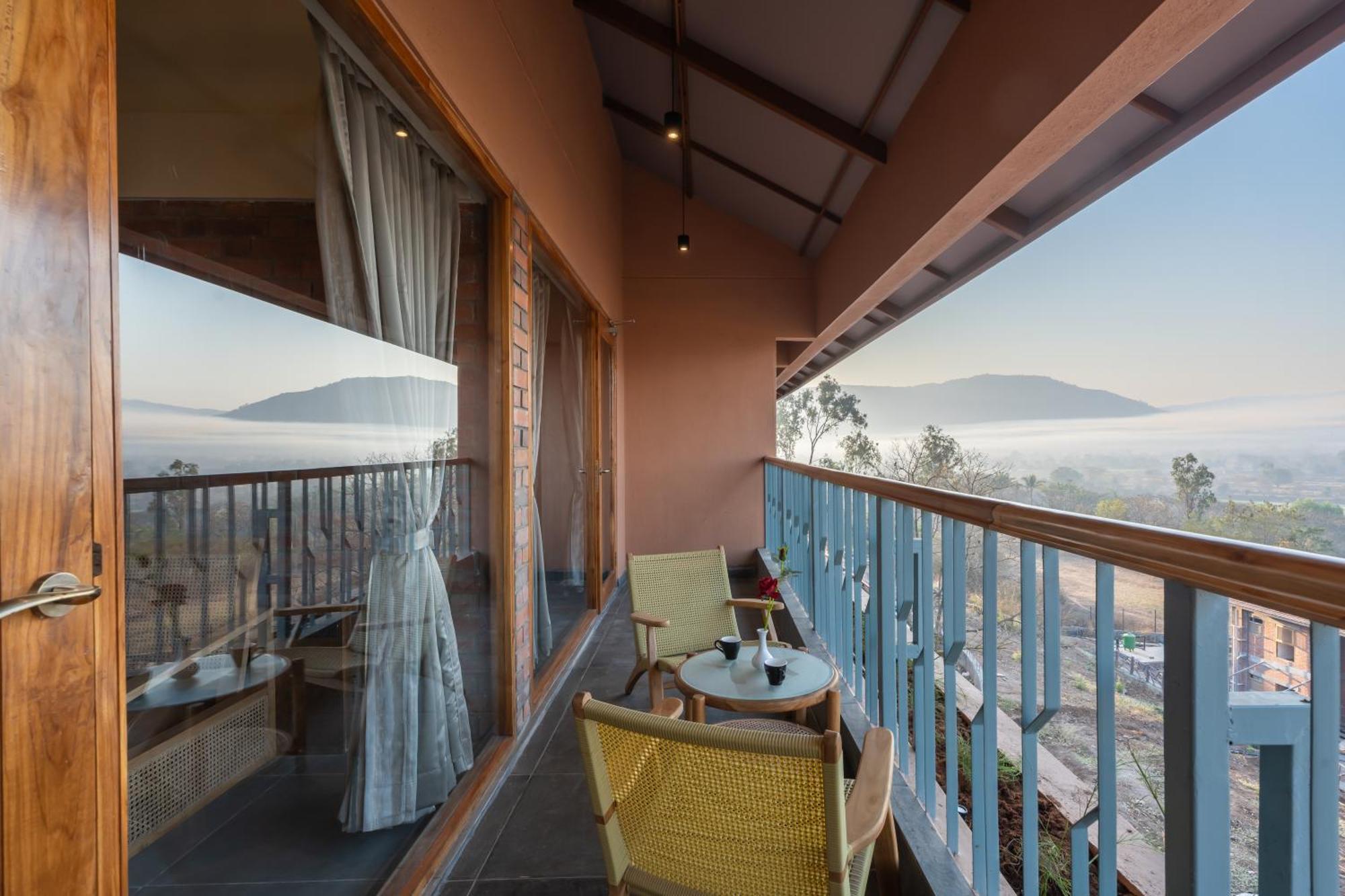 The Foresta Resort ,Mulshi Paud Kültér fotó