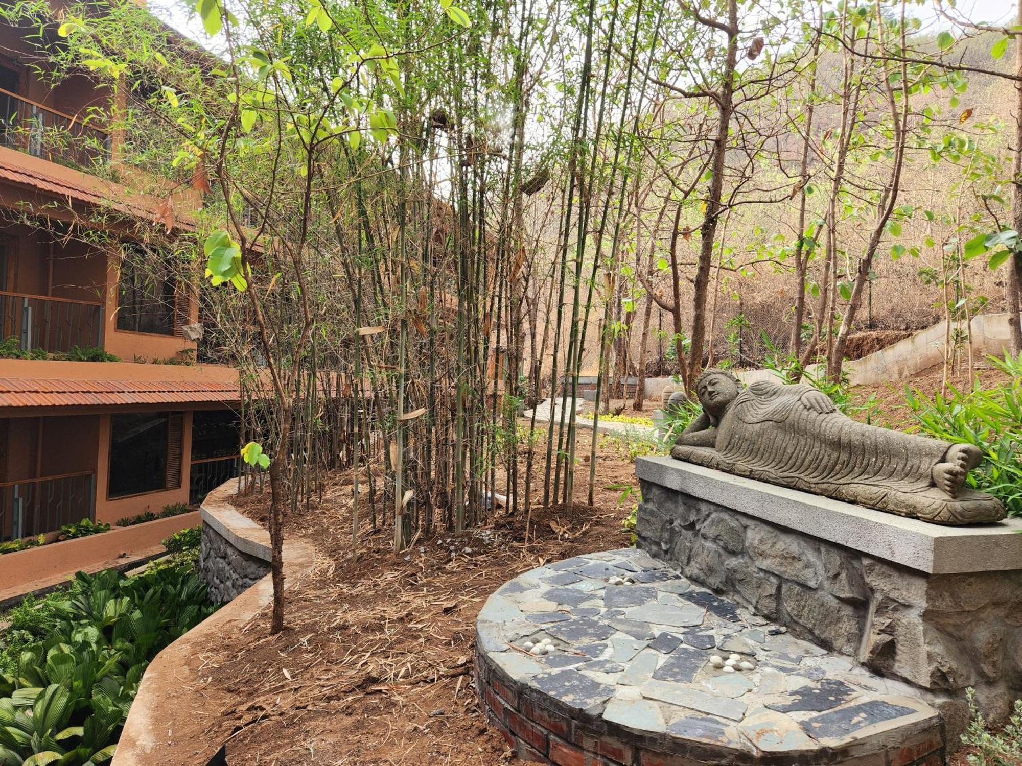 The Foresta Resort ,Mulshi Paud Kültér fotó