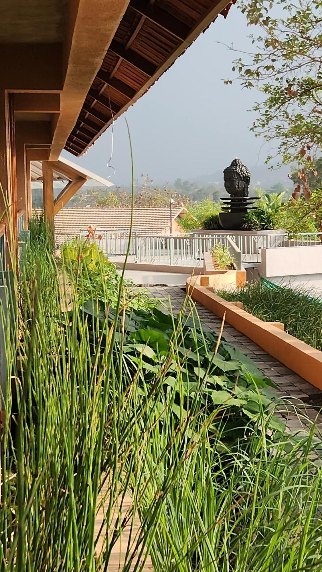 The Foresta Resort ,Mulshi Paud Kültér fotó